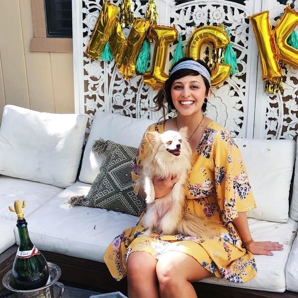 Meet your Posher, Nicole - Picture 2 of 4